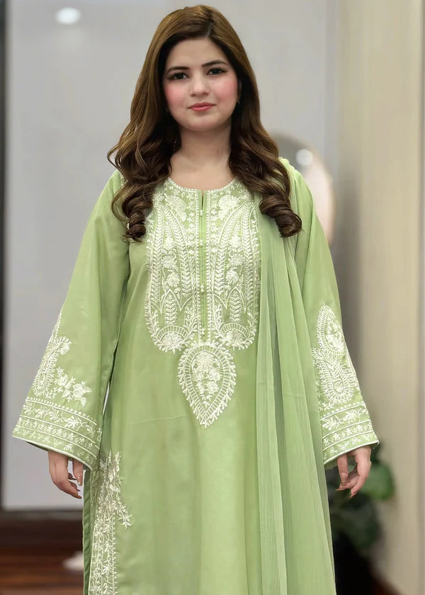 Pastel Green Embroidered 3-Piece Lawn Suit – Elegant Summer Collection