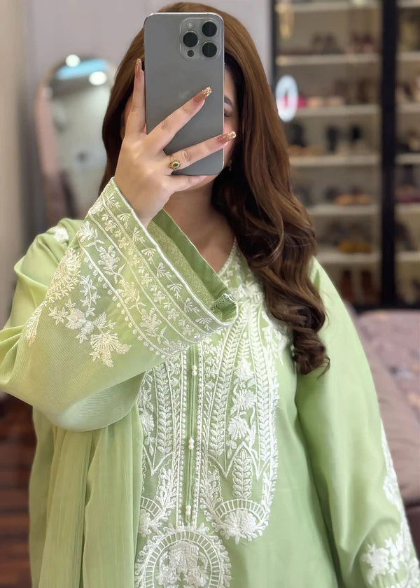 Pastel Green Embroidered 3-Piece Lawn Suit – Elegant Summer Collection