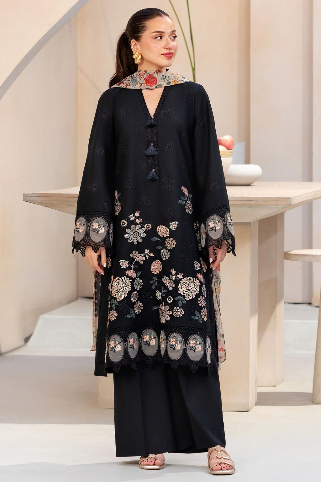 Elegant Black Embroidered 3-Piece Lawn Suit – Summer Collection