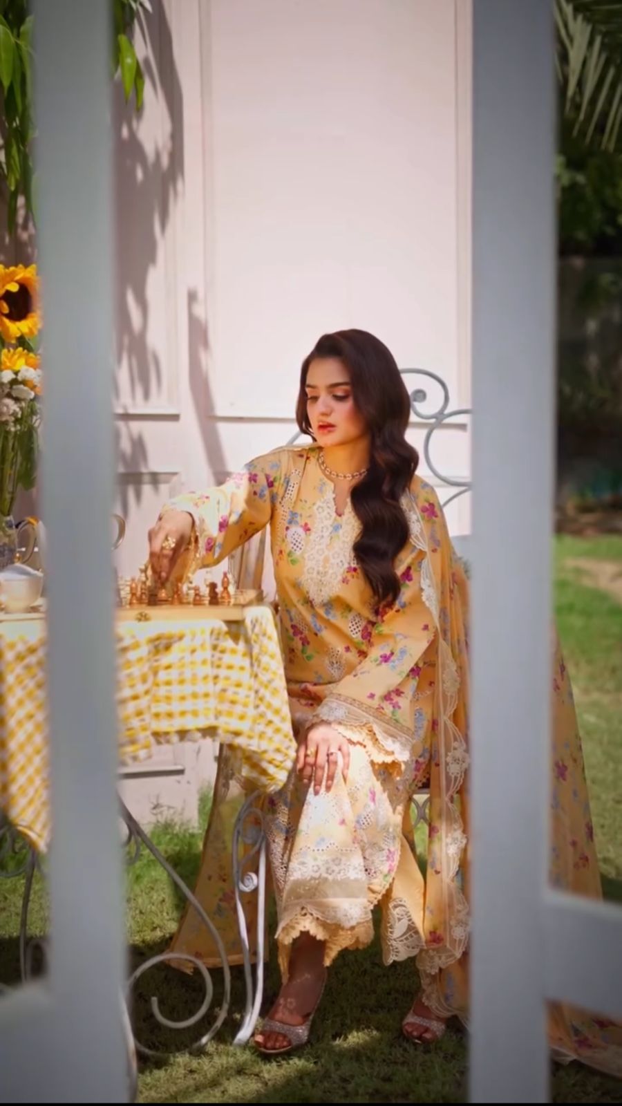 Stitched Lawn Emb Print 3pc